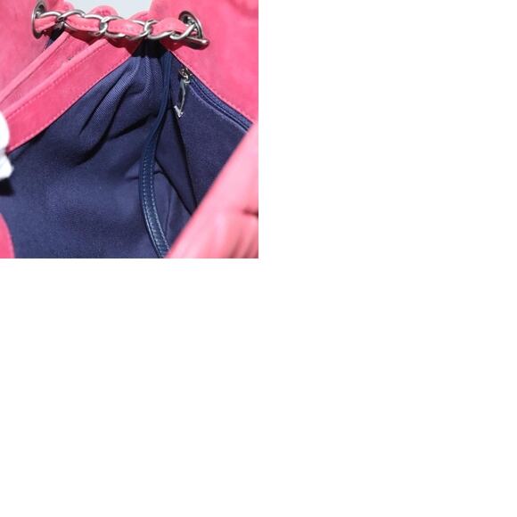 Chanel Matelasse Chain Shoulder Bag - Picture 6 of 6